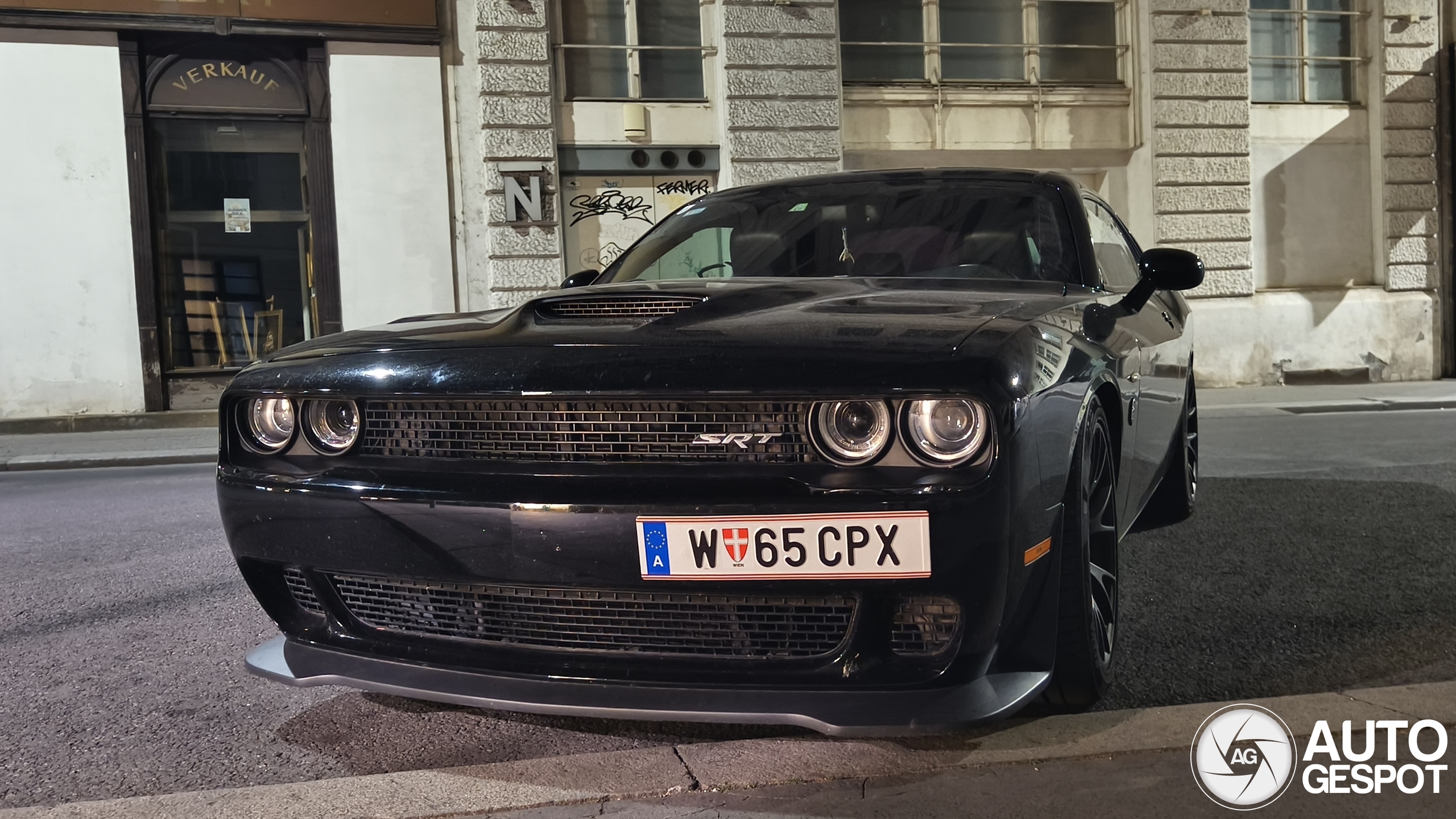 Dodge Challenger SRT Hellcat