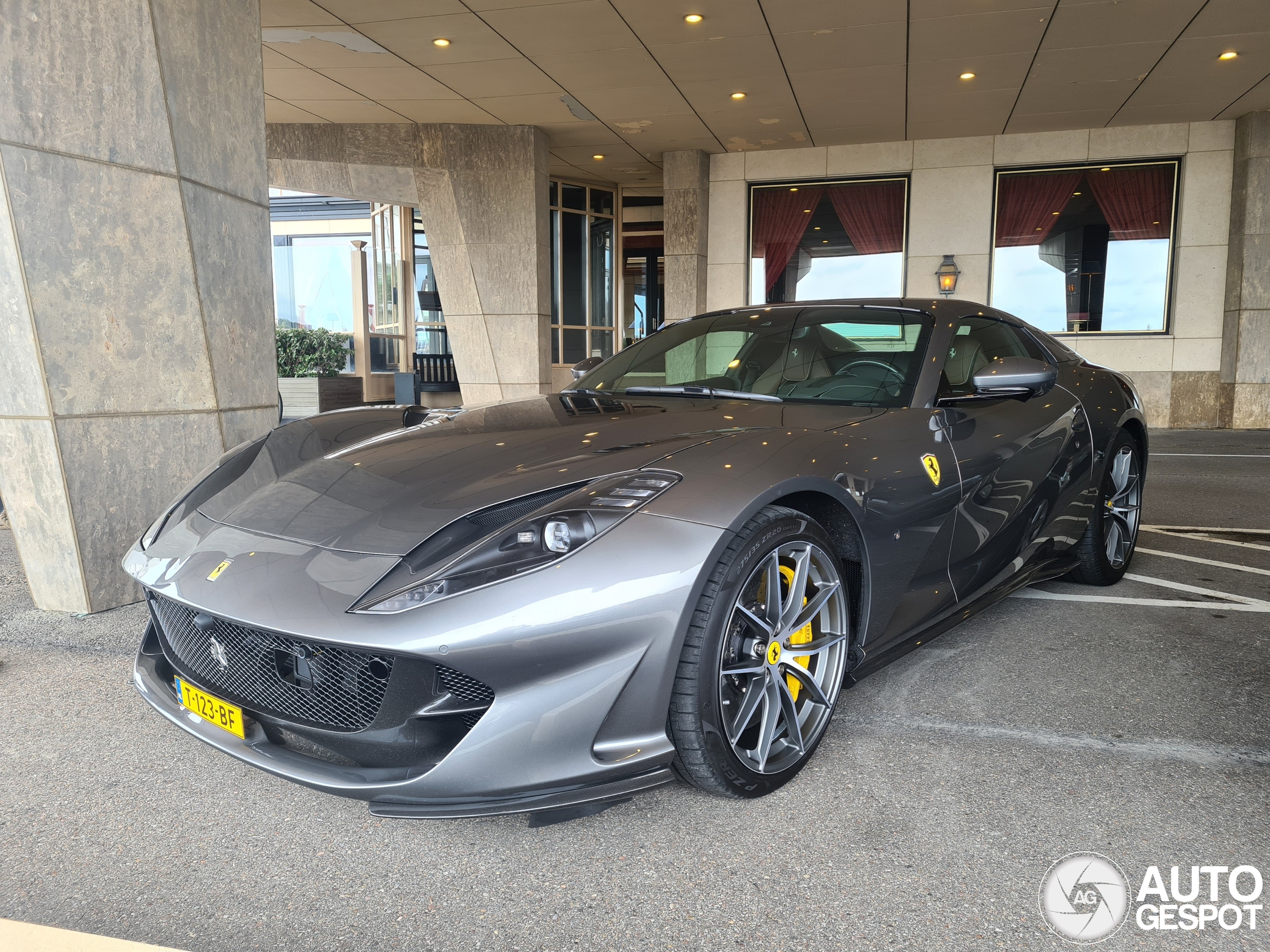 Ferrari 812 GTS