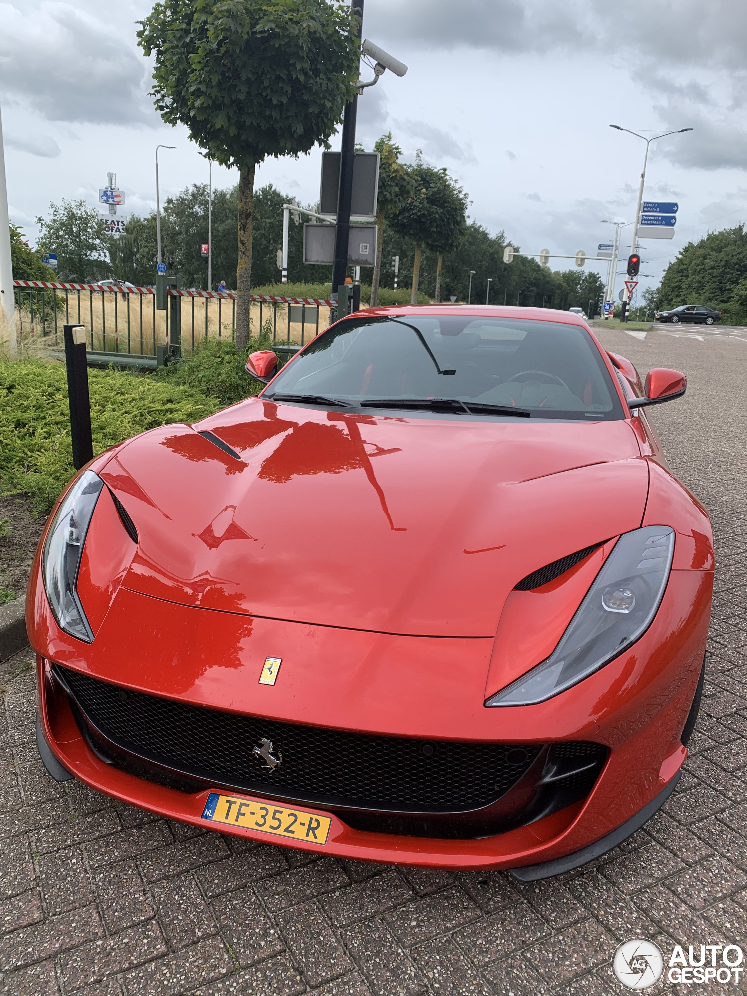 Ferrari 812 Superfast