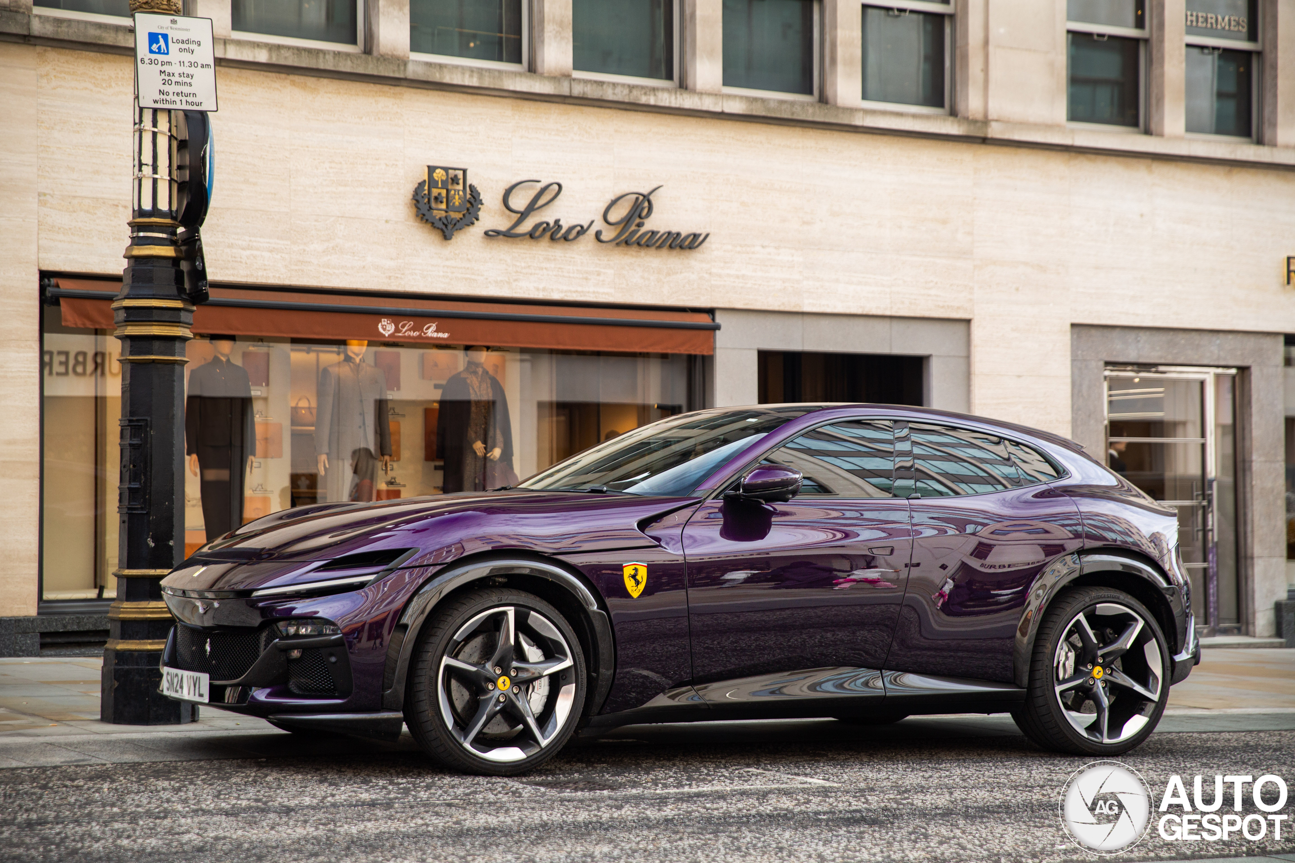 Purple suits the Ferrari Purosangue surprisingly well