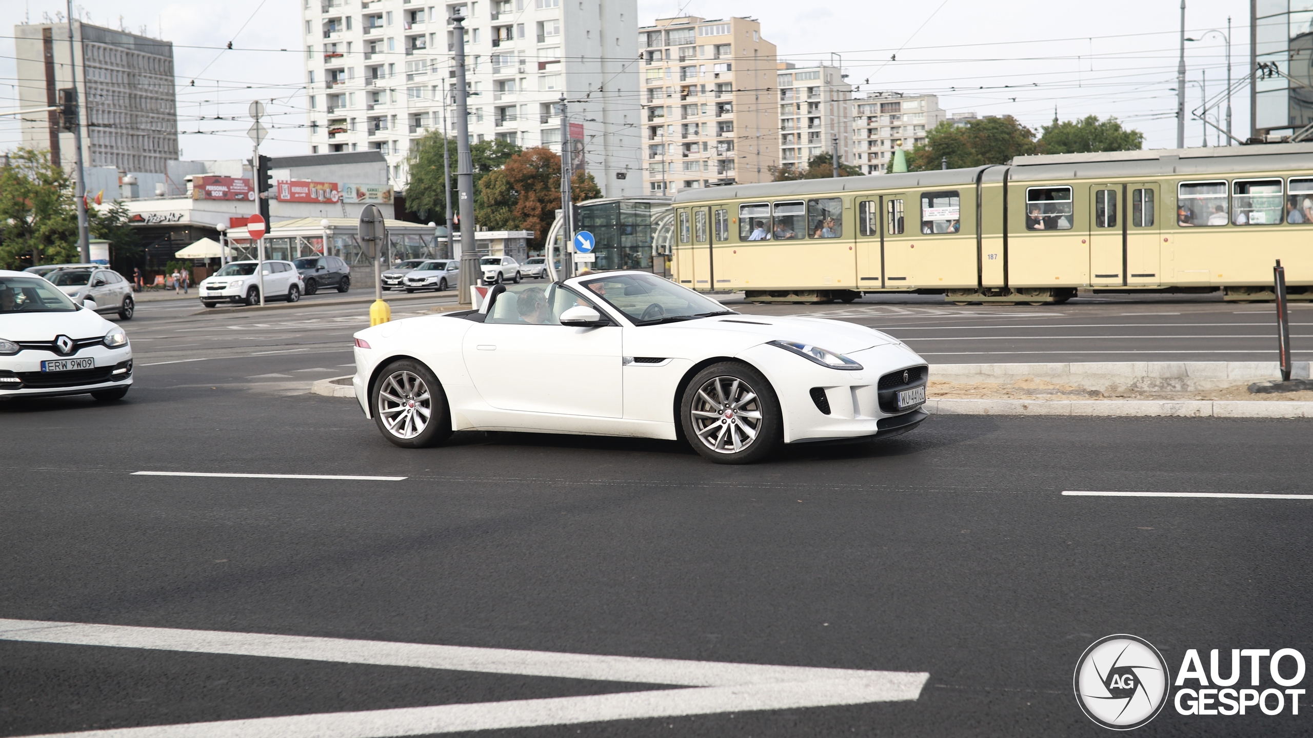 Jaguar F-TYPE S Convertible