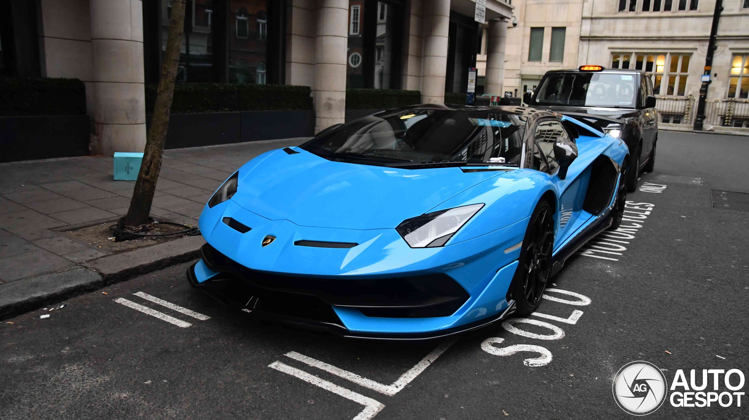 Lamborghini Aventador LP770-4 SVJ Roadster