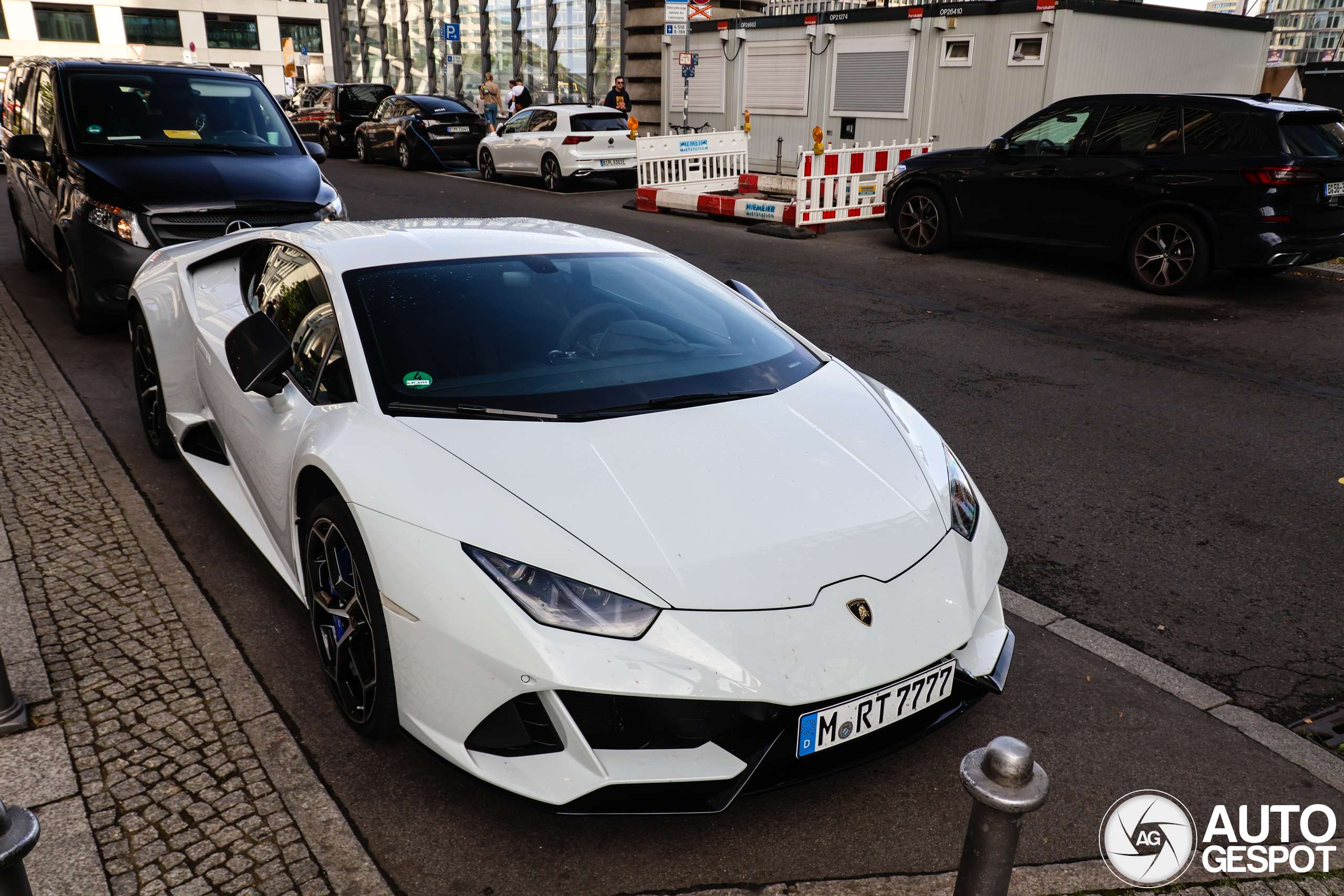 Lamborghini Huracán LP640-4 EVO