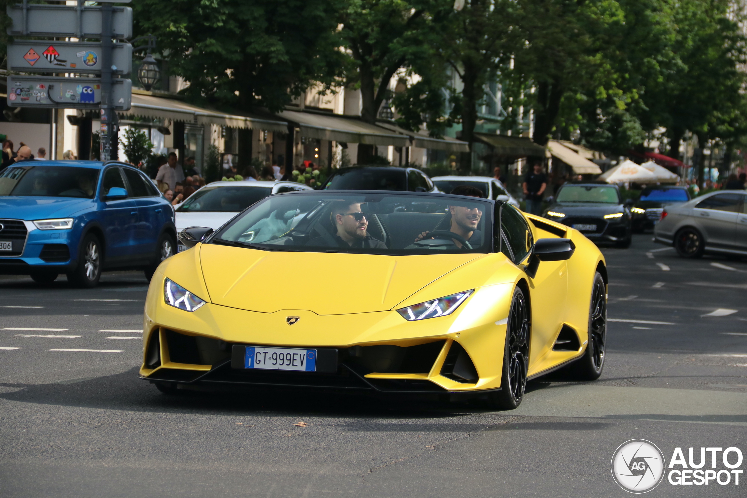 Lamborghini Huracán LP640-4 EVO Spyder