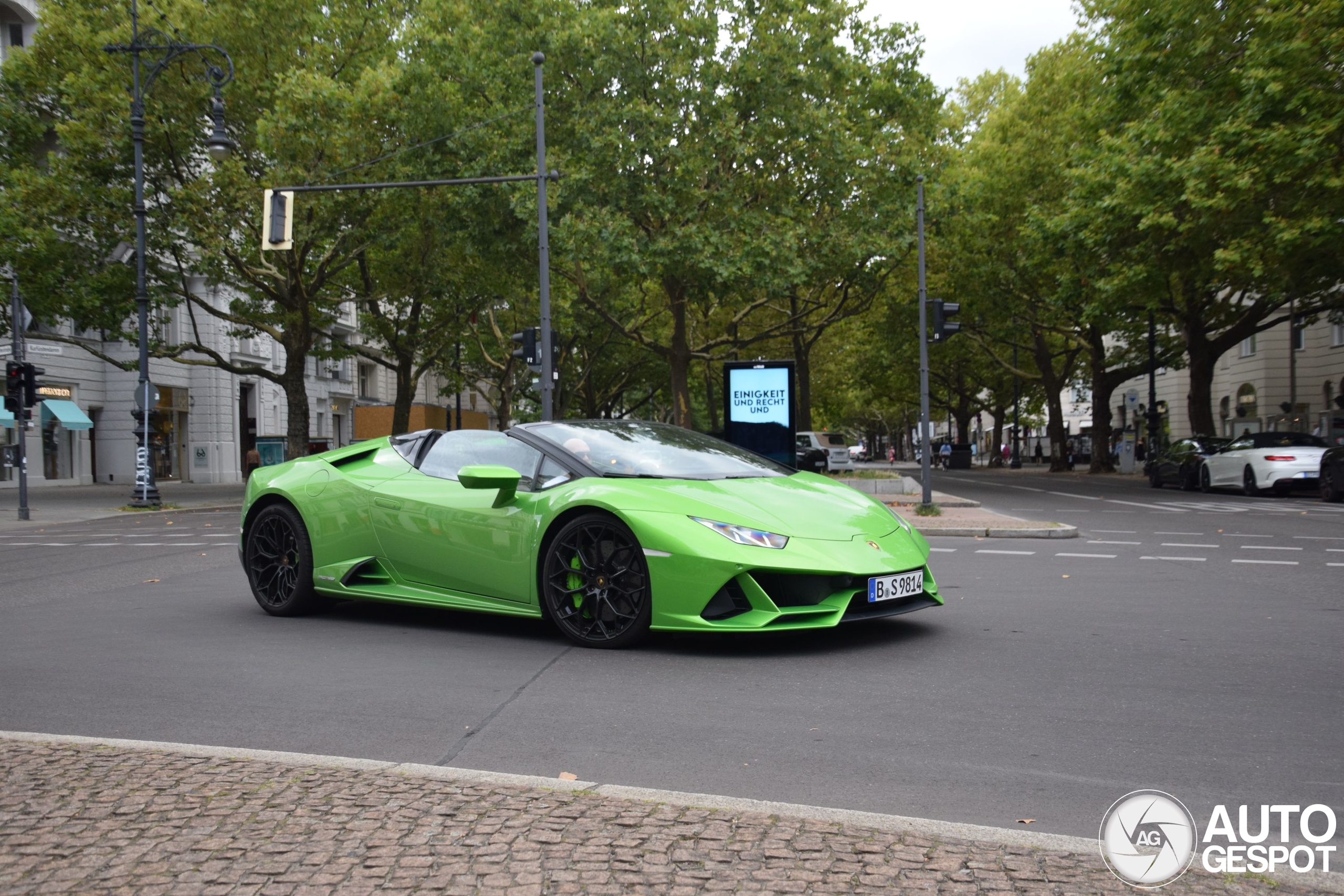 Lamborghini Huracán LP640-4 EVO Spyder