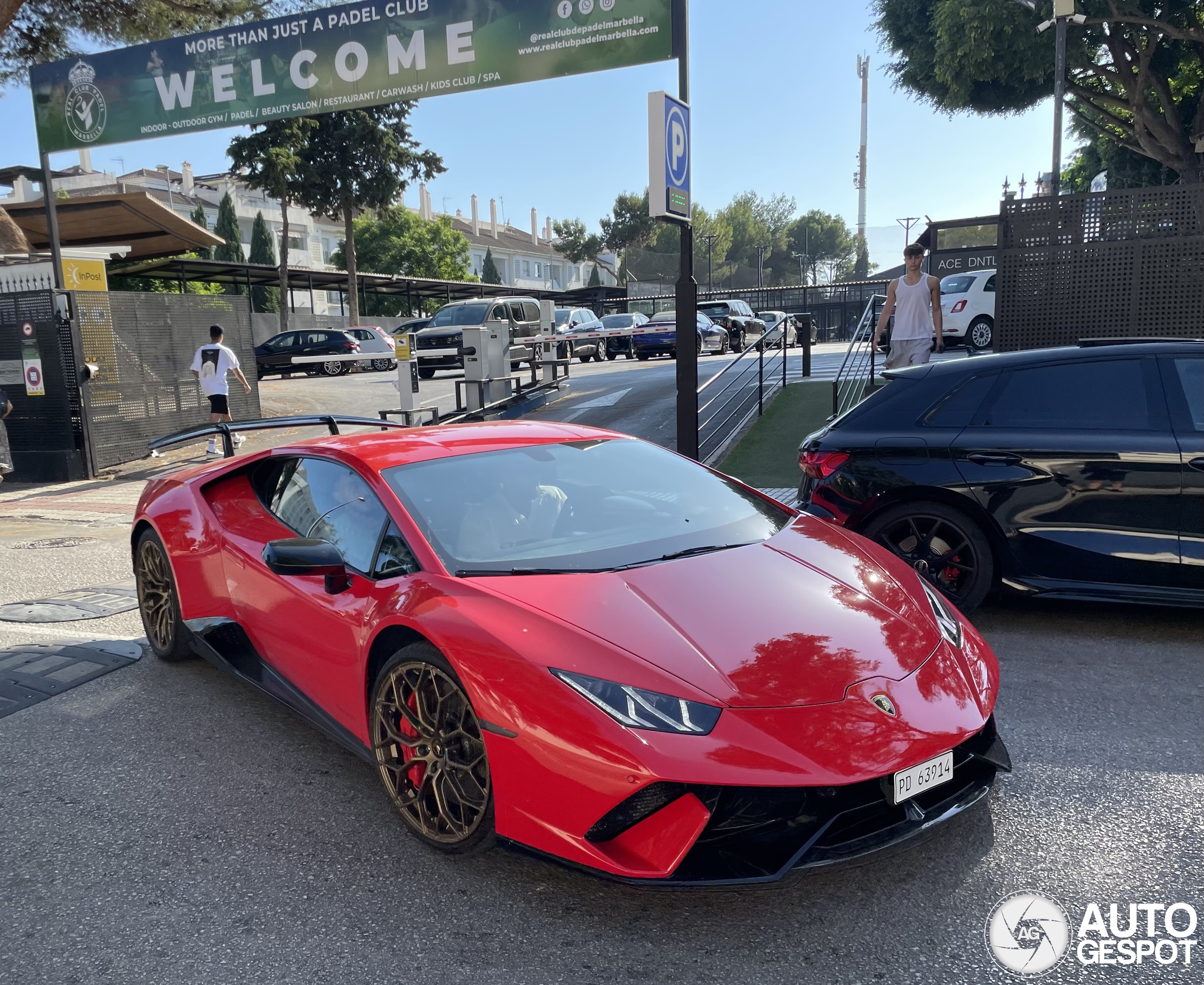 Lamborghini Huracán LP640-4 Performante