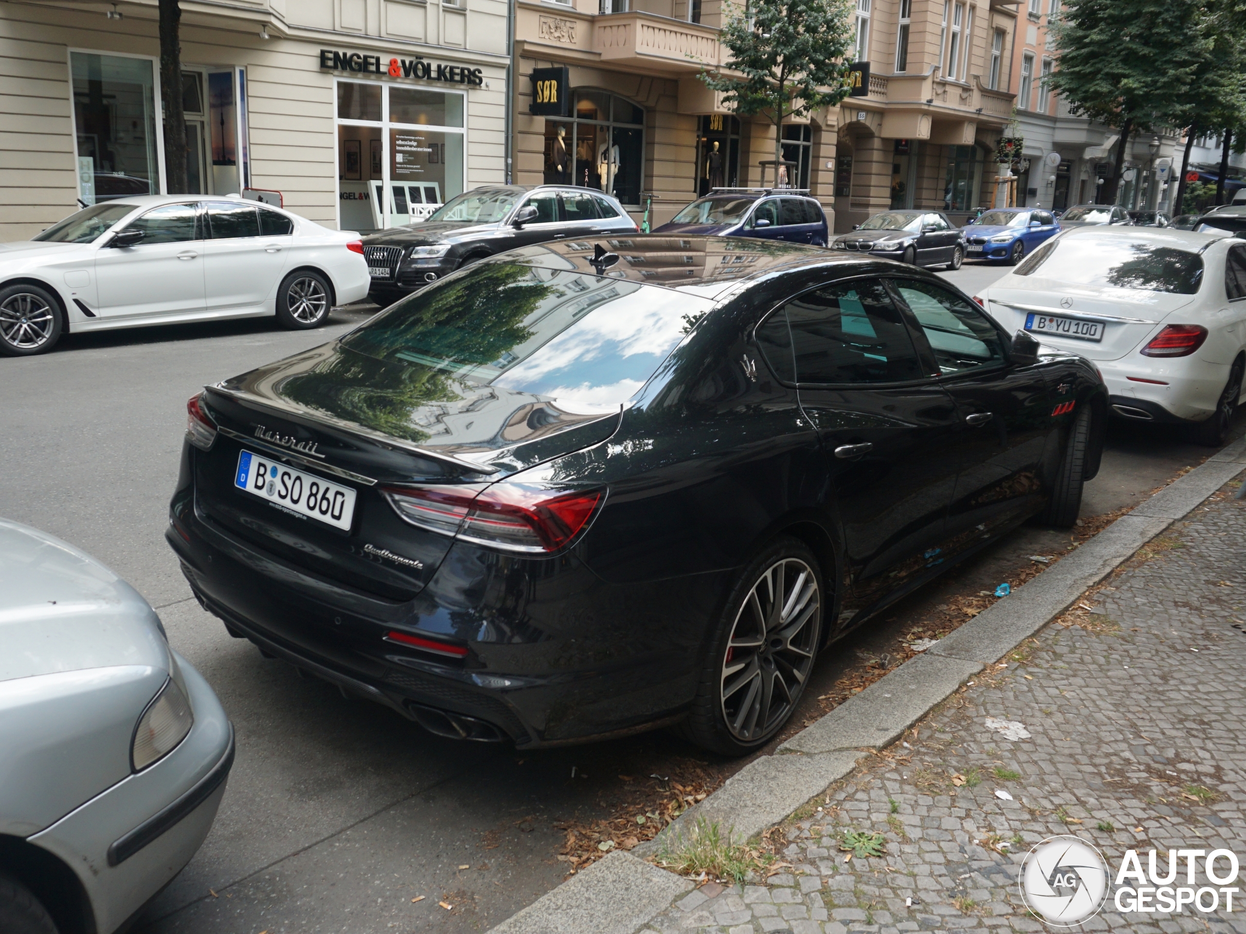 Maserati Quattroporte Trofeo