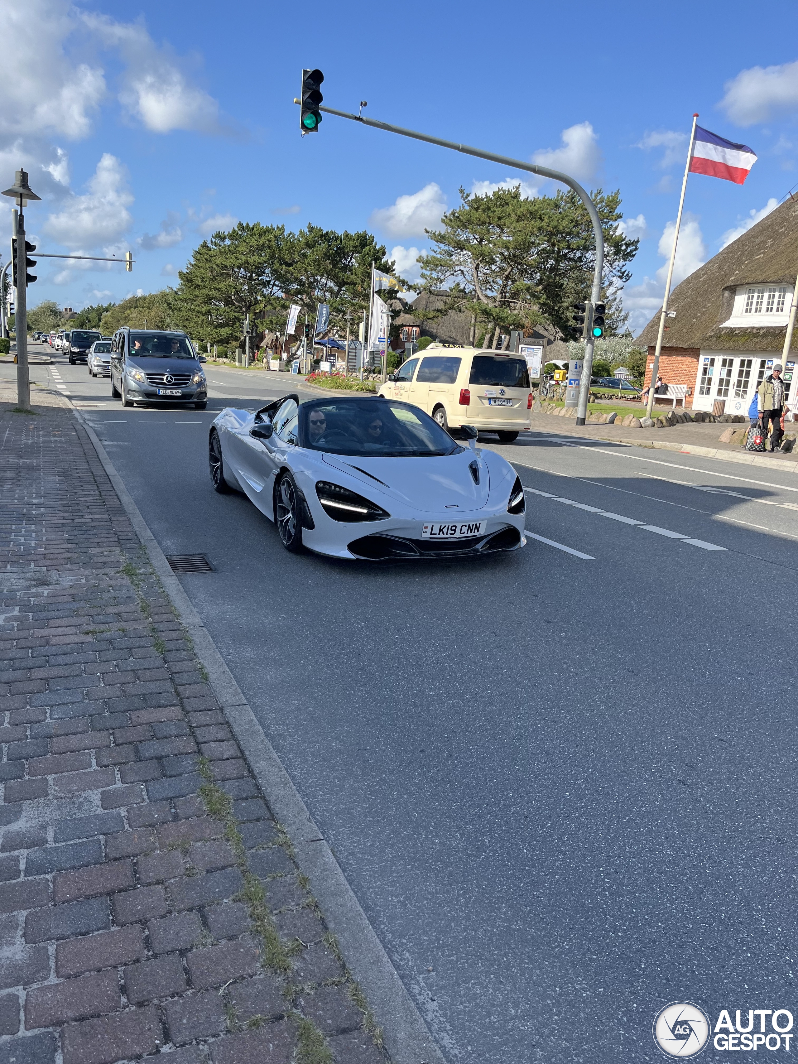 McLaren 720S Spider