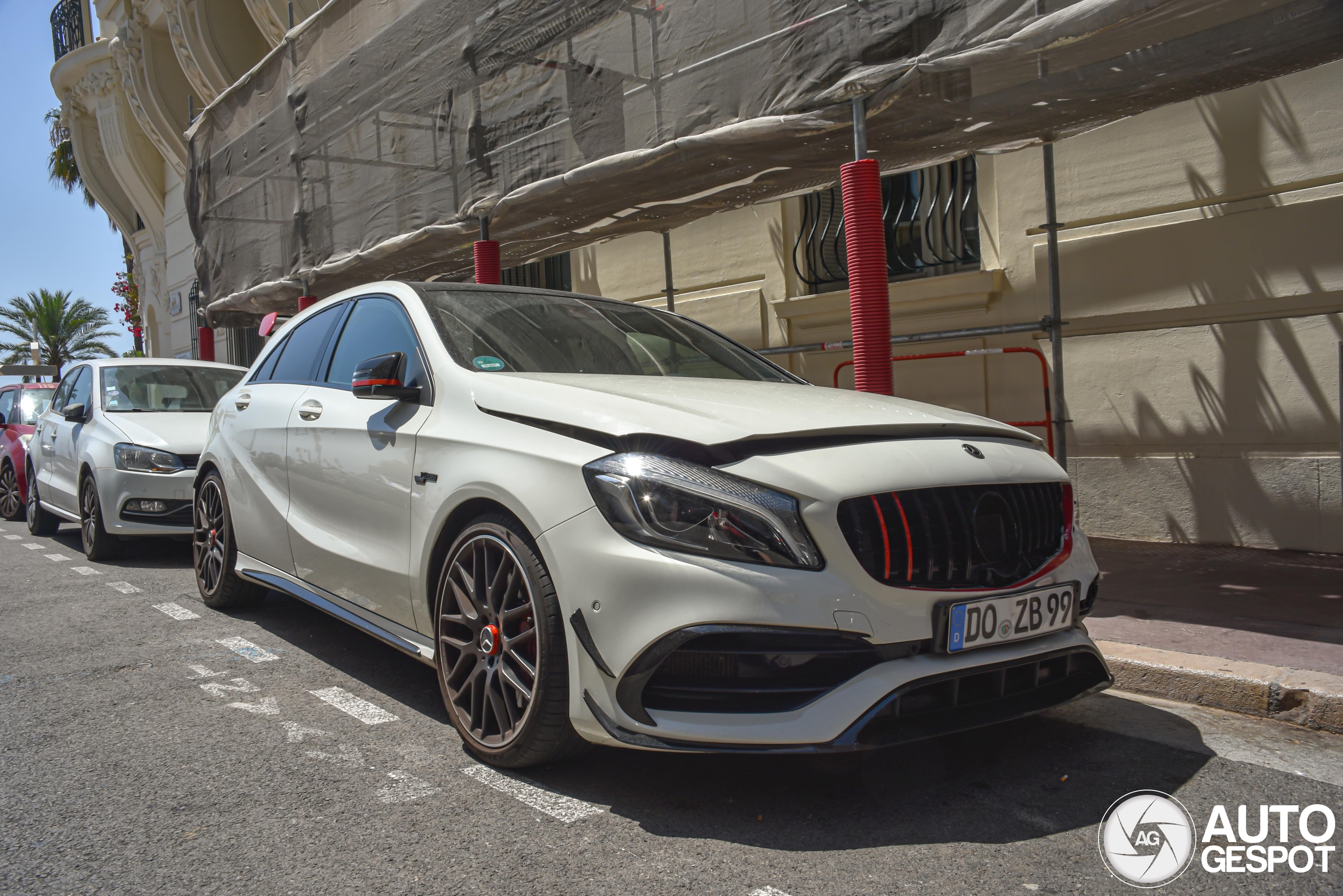 Mercedes-AMG A 45 W176 2015