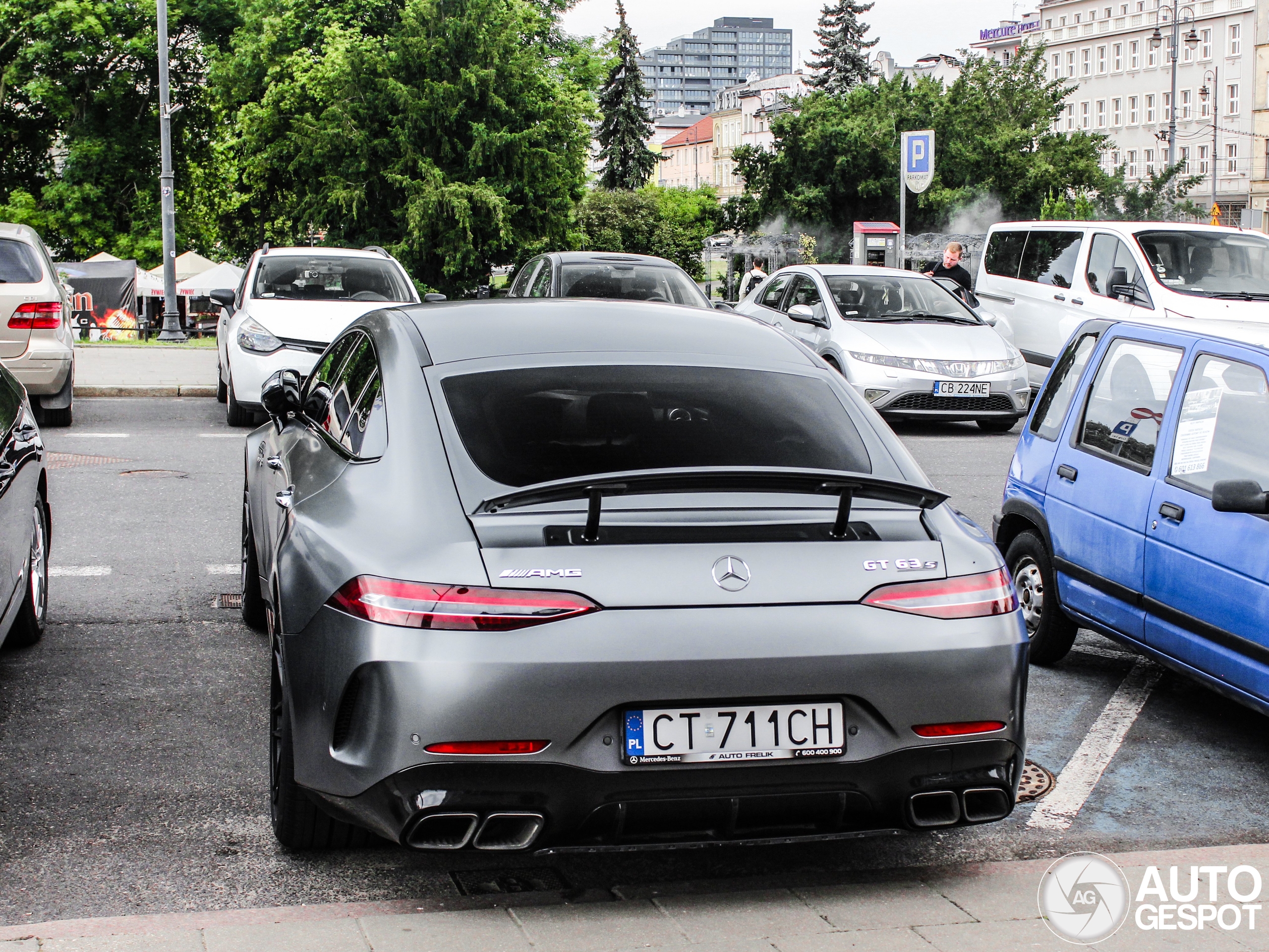 Mercedes-AMG GT 63 S X290