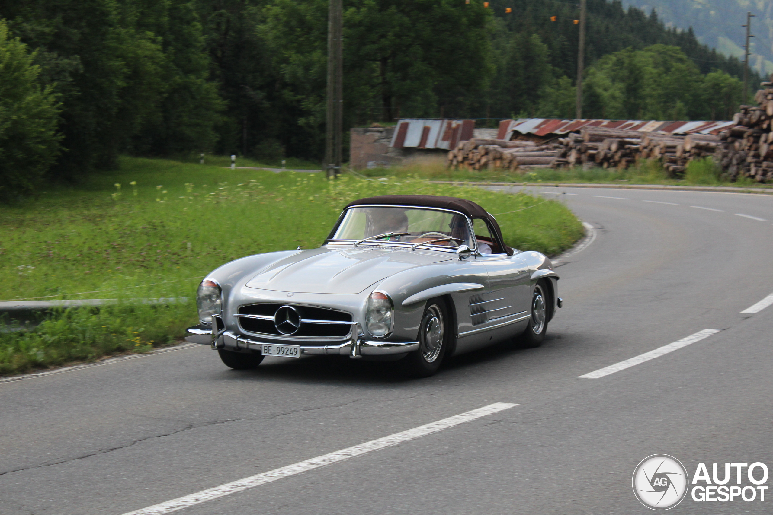 Mercedes-Benz 300SL Roadster