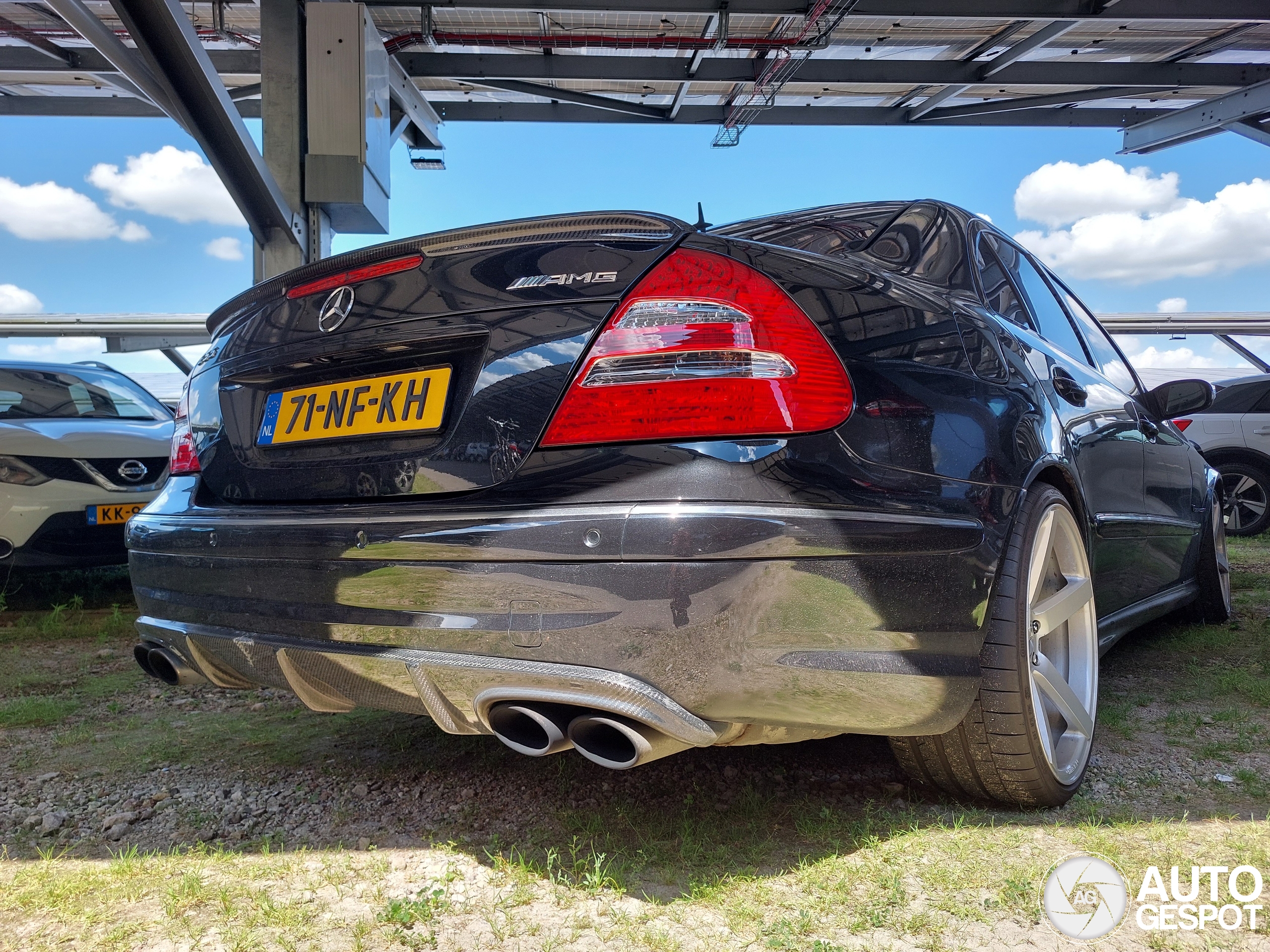 Mercedes-Benz E 55 AMG