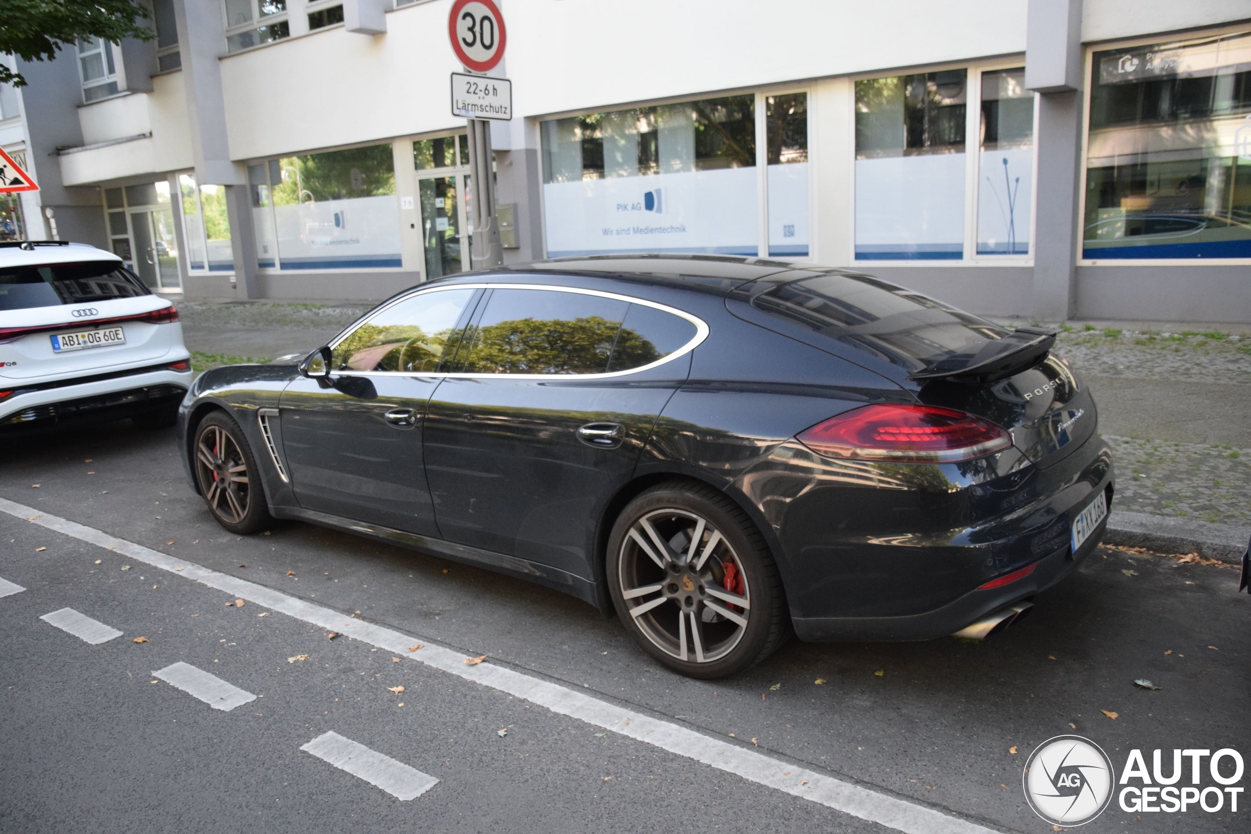 Porsche 970 Panamera Turbo Executive MkII