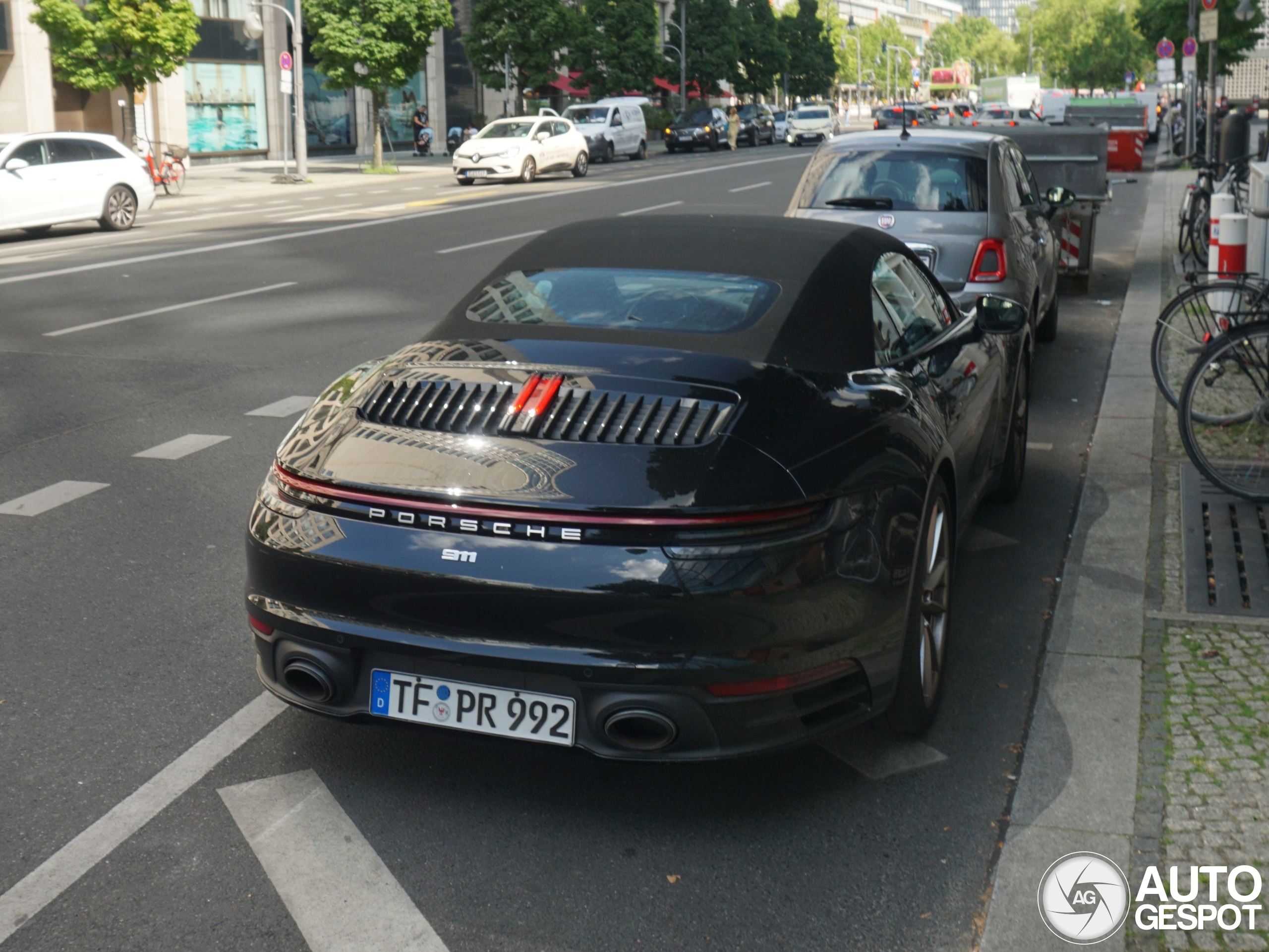 Porsche 992 Carrera S Cabriolet