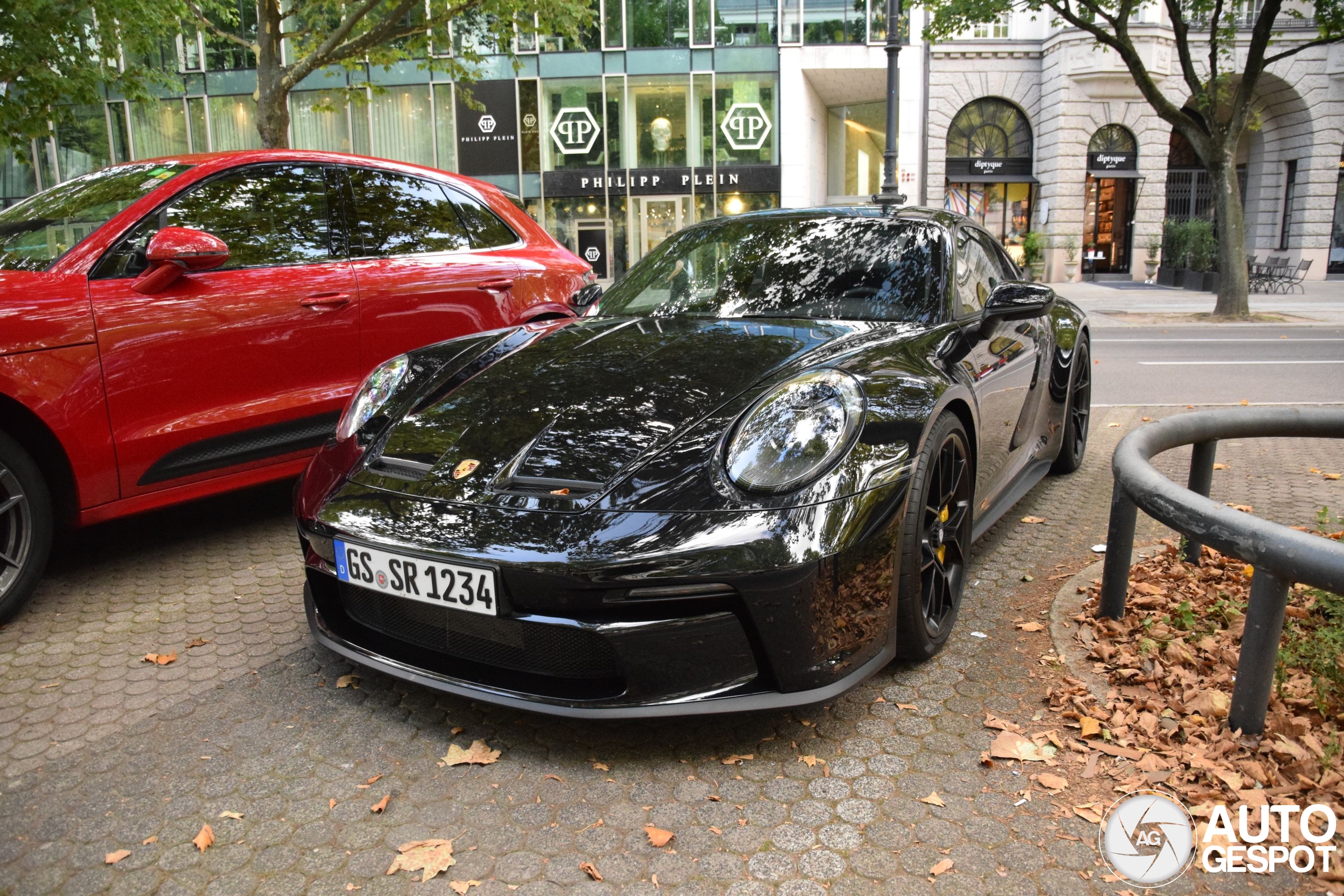 Porsche 992 GT3 Touring