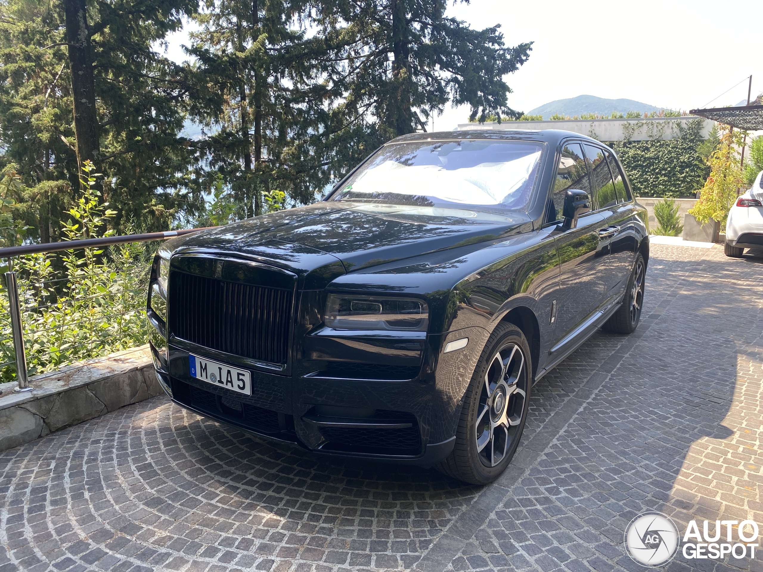 Rolls-Royce Cullinan Black Badge