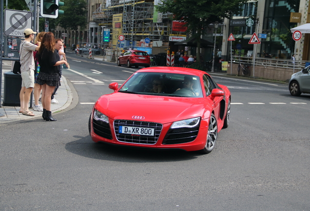 Audi R8 V10