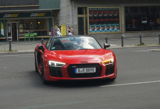 Audi R8 V10 Spyder 2016