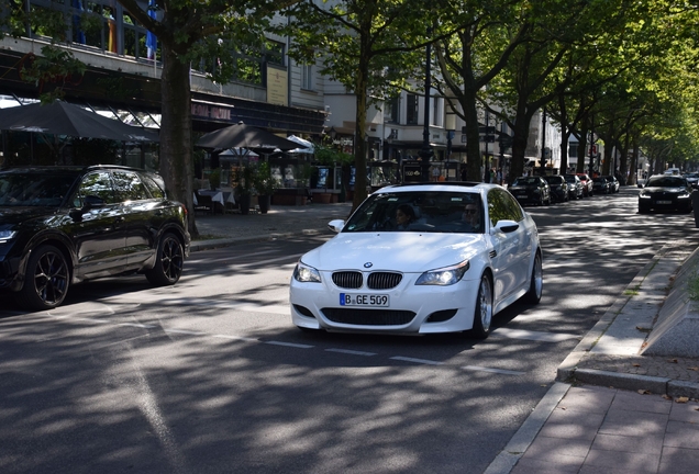 BMW M5 E60 2007