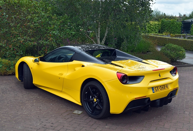 Ferrari 488 Spider