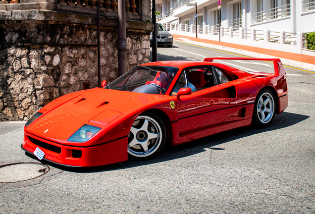 Ferrari F40