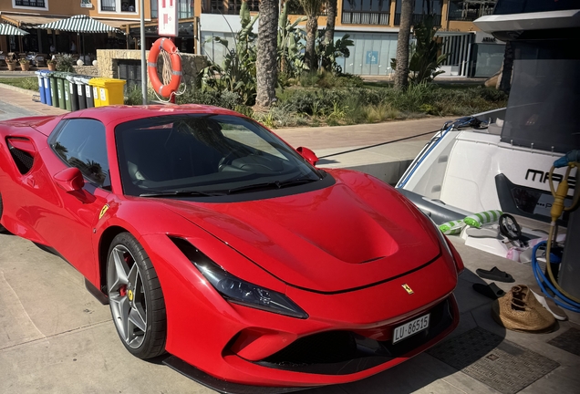 Ferrari F8 Spider