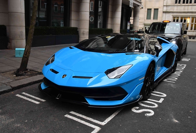 Lamborghini Aventador LP770-4 SVJ Roadster