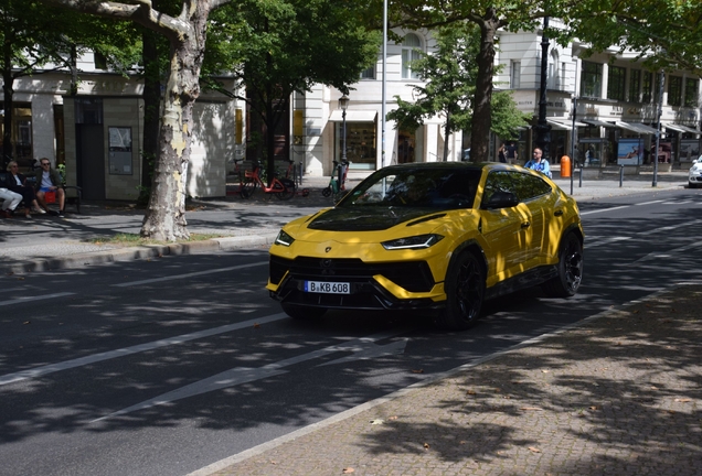 Lamborghini Urus Performante