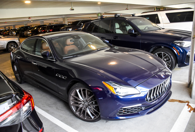 Maserati Quattroporte GTS 2013