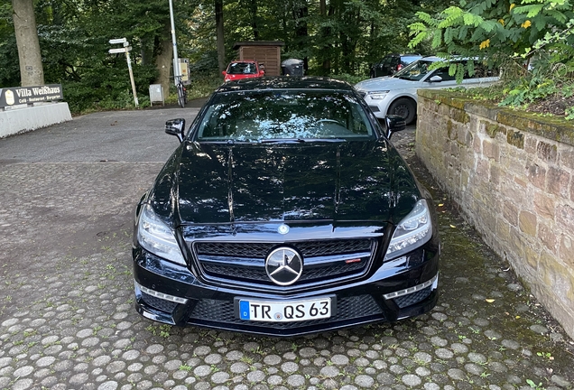 Mercedes-Benz CLS 63 AMG S C218