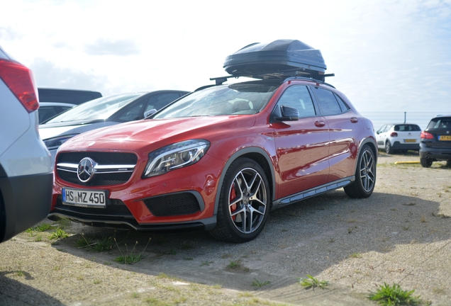 Mercedes-AMG GLA 45 X156