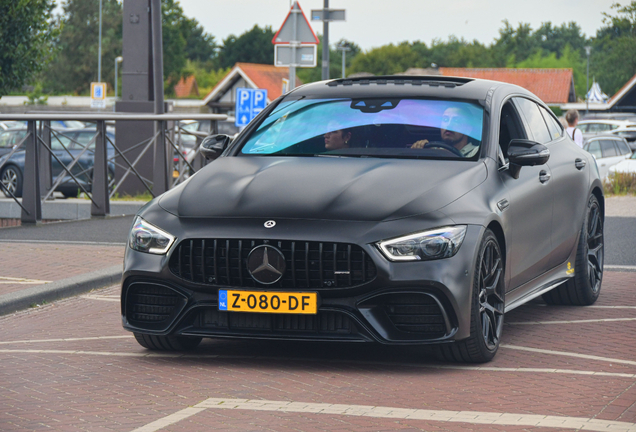 Mercedes-AMG GT 63 S X290