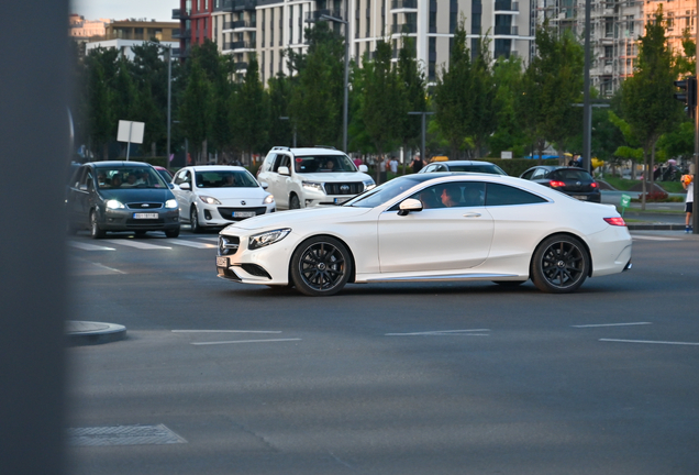 Mercedes-AMG S 63 Coupé C217