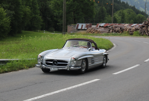 Mercedes-Benz 300SL Roadster