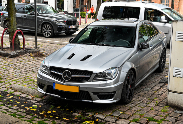 Mercedes-Benz C 63 AMG Edition 507