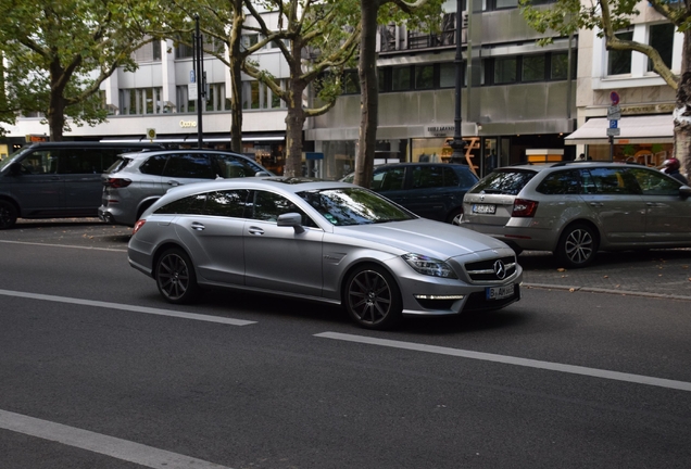 Mercedes-Benz CLS 63 AMG X218 Shooting Brake