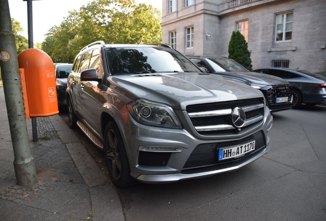 Mercedes-Benz GL 63 AMG X166