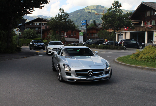 Mercedes-Benz SLS AMG