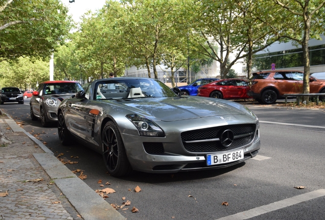 Mercedes-Benz SLS AMG GT Roadster