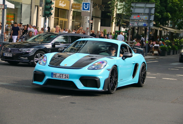 Porsche 718 Cayman GT4 RS Weissach Package