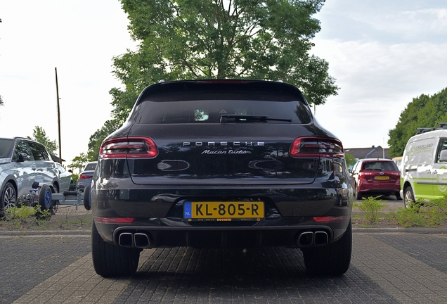 Porsche 95B Macan Turbo