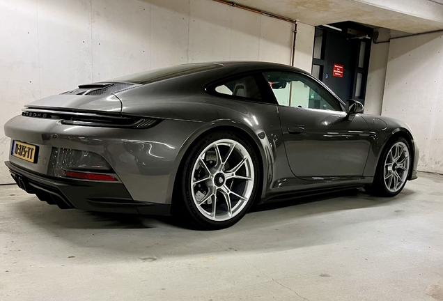 Porsche 992 GT3 Touring