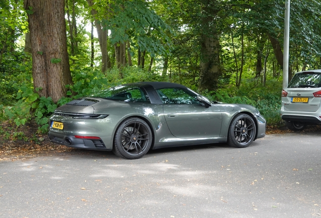 Porsche 992 Targa 4 GTS