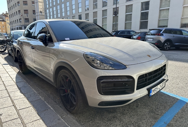 Porsche Cayenne Coupé GTS