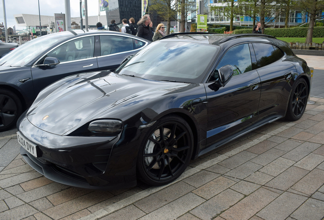 Porsche Taycan GTS Sport Turismo