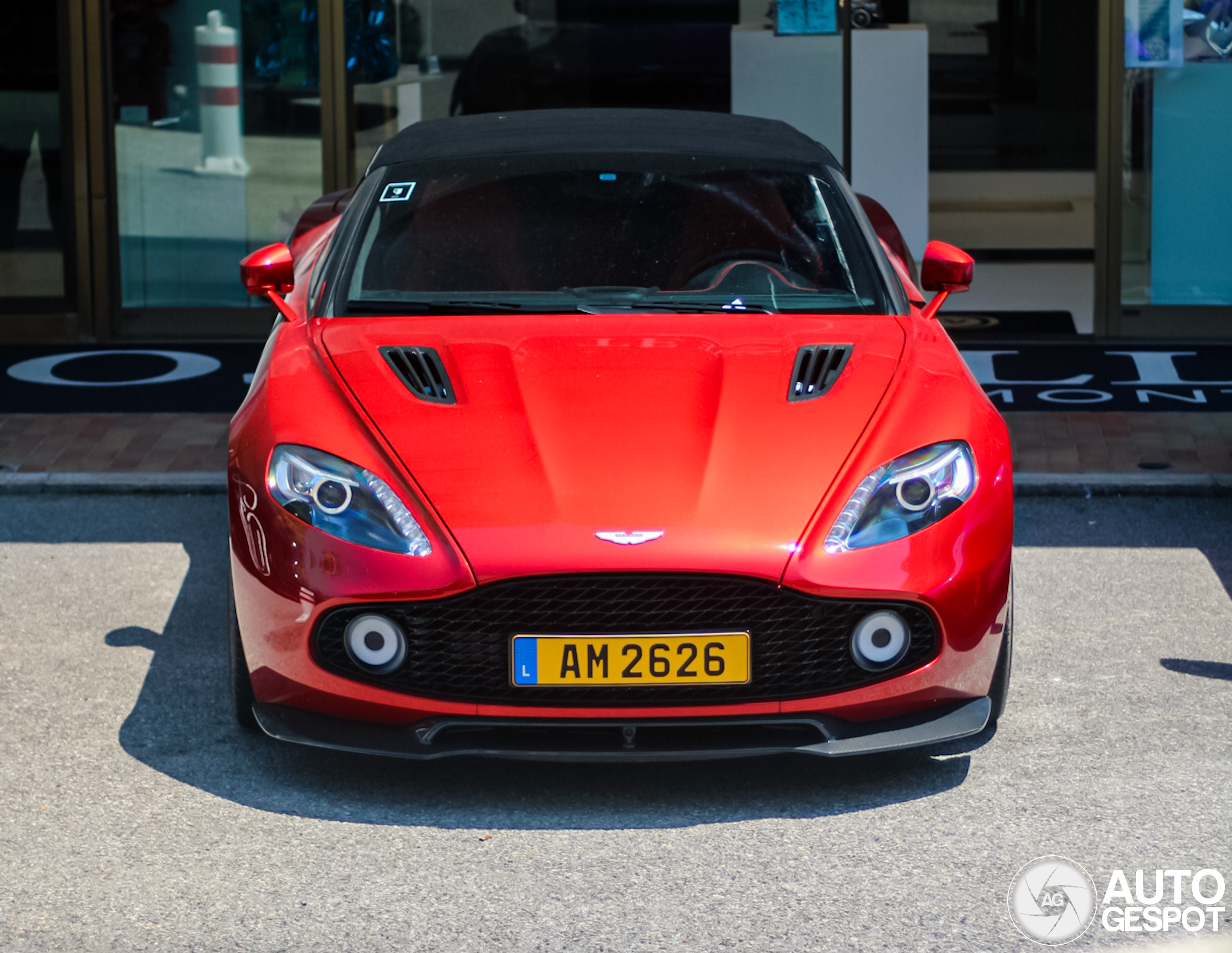 Aston Martin Vanquish Volante Zagato