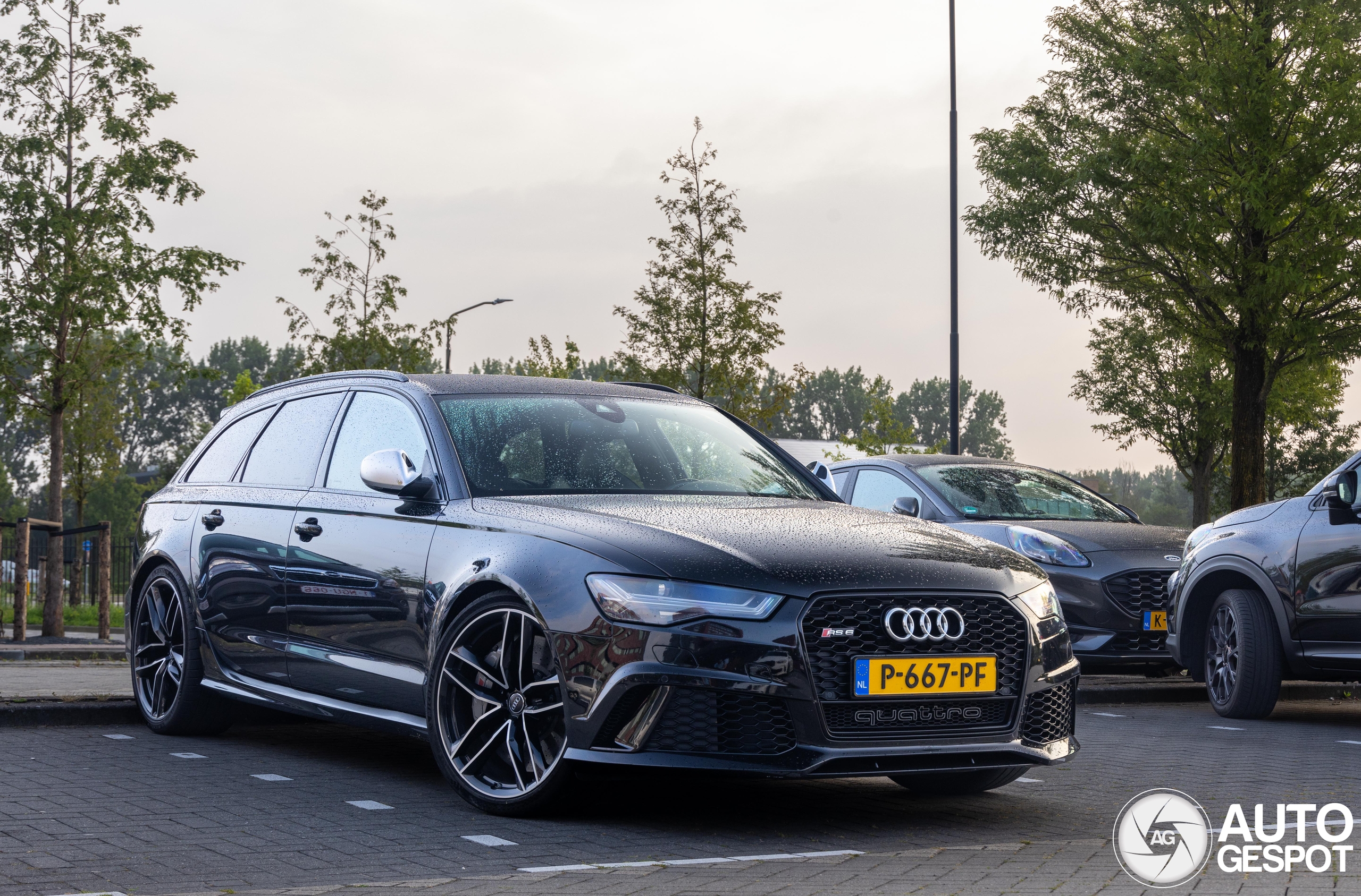 Audi RS6 Avant C7 2015