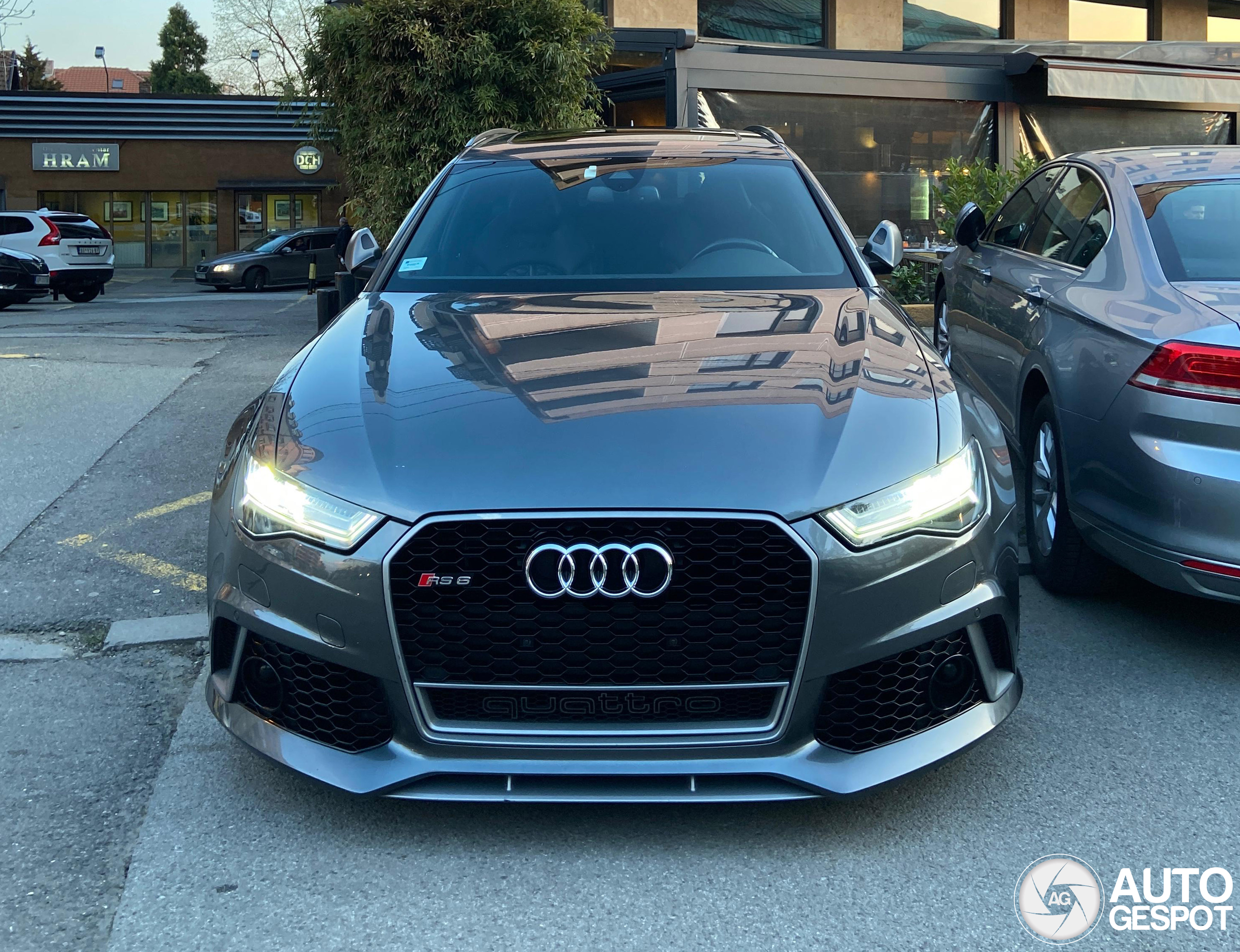 Audi RS6 Avant C7 2015