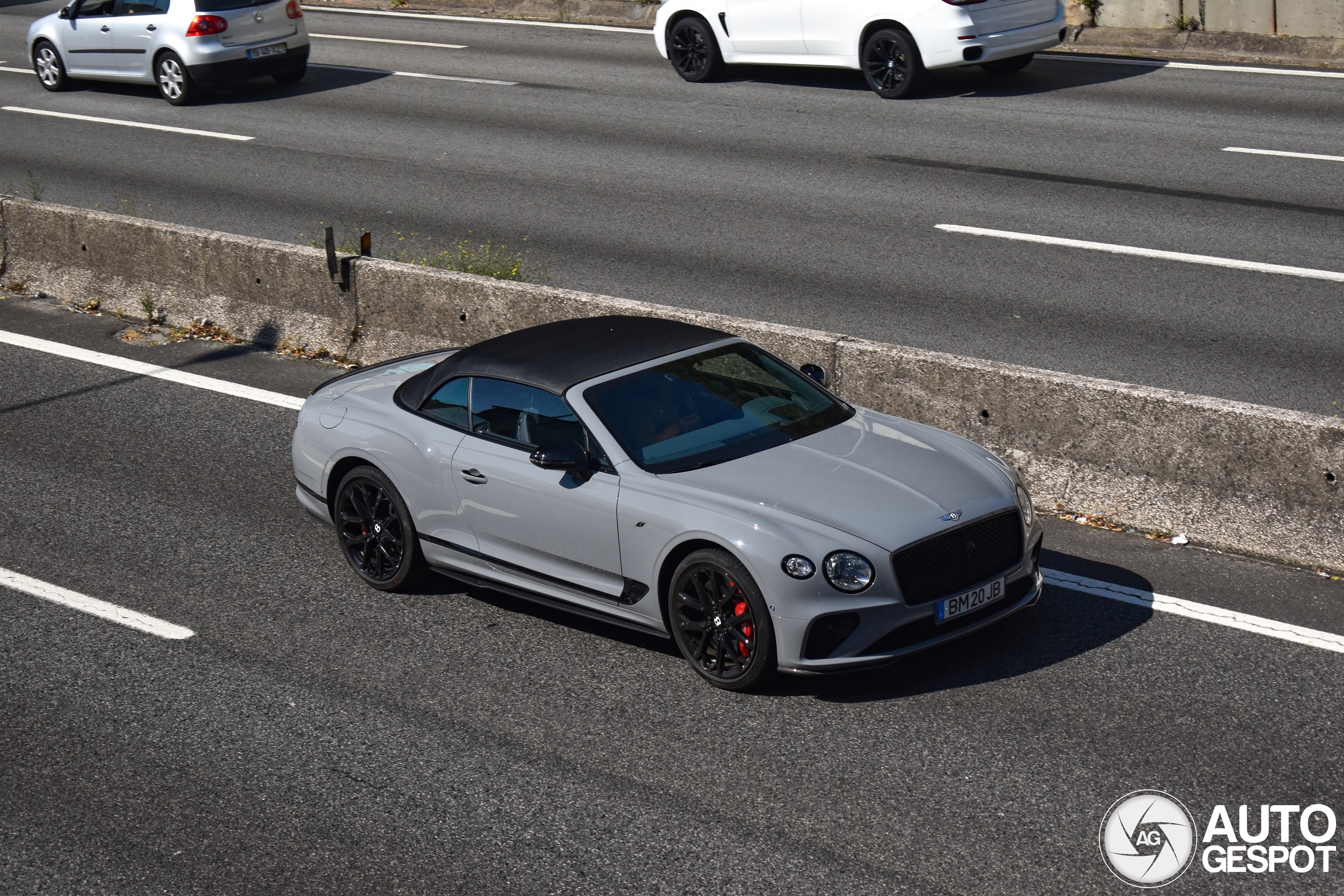 Bentley Continental GTC V8 S 2023