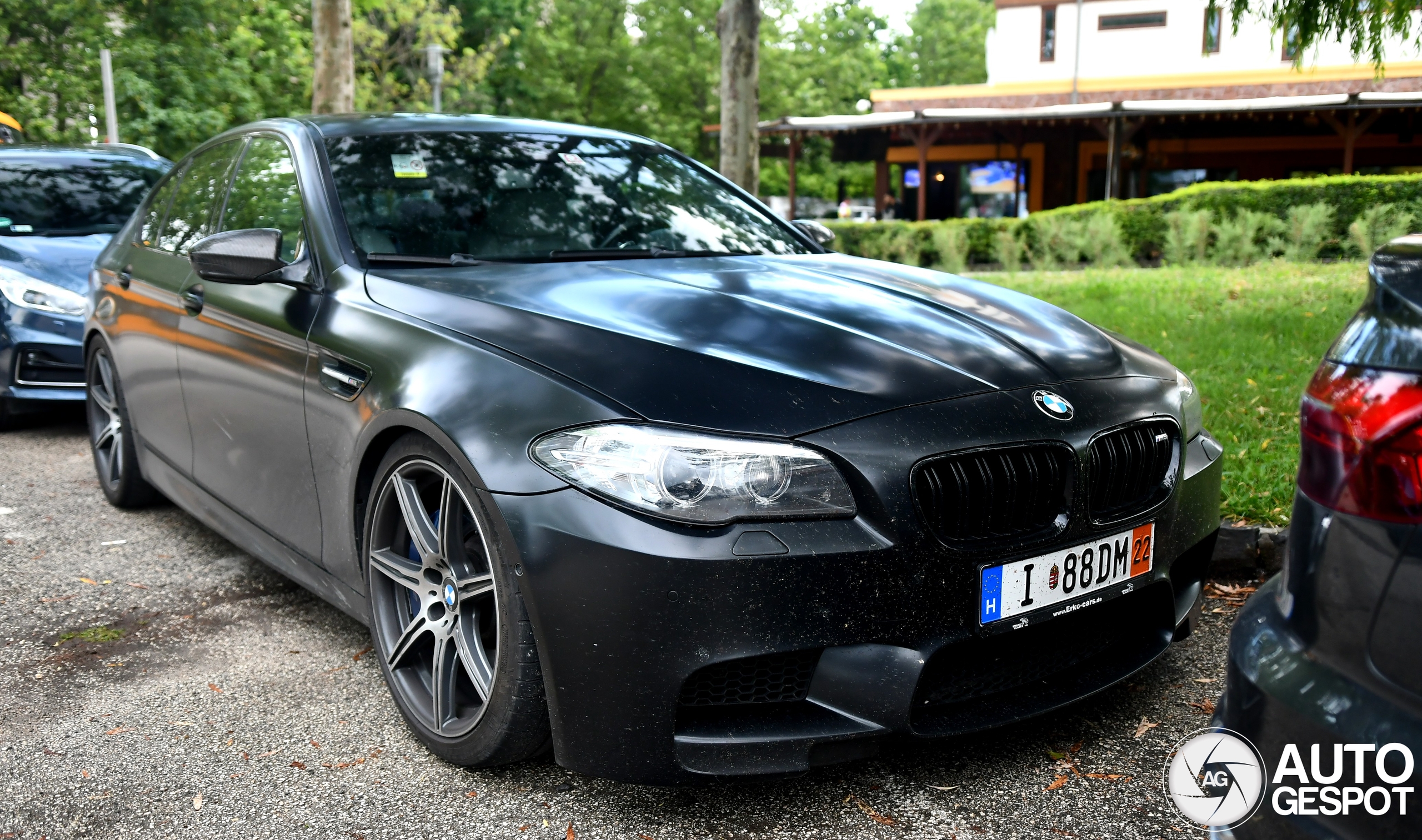 BMW M5 F10 2011